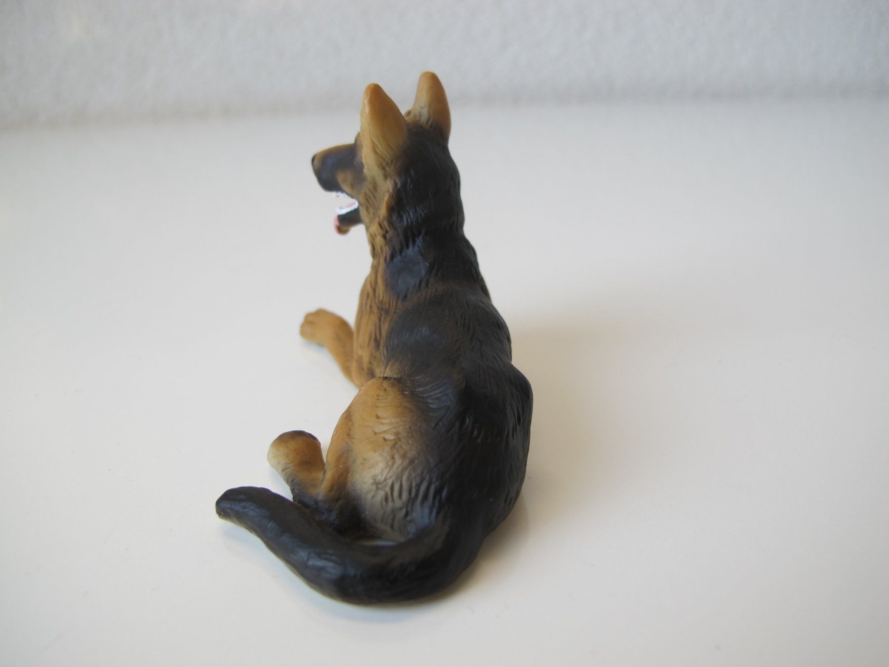 Schleich Statuette: Schleich 16301 Schäferhund liegend – Usato da Vilters venduto da hedi00 3