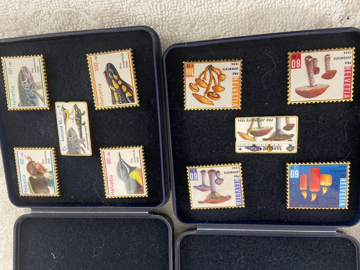 Plaketten & Abzeichen: Pro Juventute Briefmarken Pins -Vbz,Post Auto usw.Pins – Gebraucht aus Dietikon von brocki-eyra 6