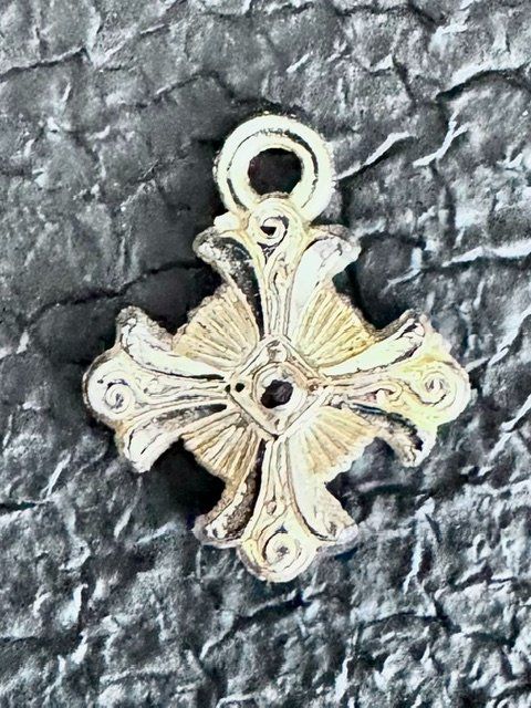 Ciondoli: KREUZ ANHÄNGER - ANTIK – Usato da Honau venduto da Ritika 1