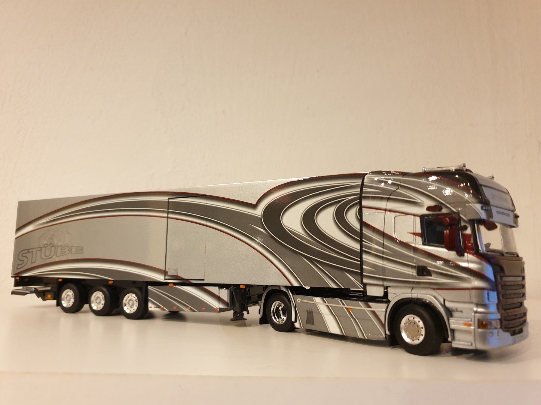 Kit di modellismo & Modellini statici: Lkw Modell 1:50 – Nuovo (secondo la descrizione) da Rickenbach LU venduto da trucker.s