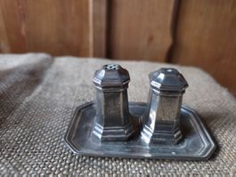 Vintage Metall Salz und Pfeffer Streuer 5 cm