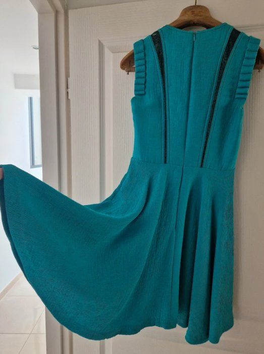 Sandro Vestiti: Robe Sandro taille S – Usato da Genève venduto da fyshbird 2