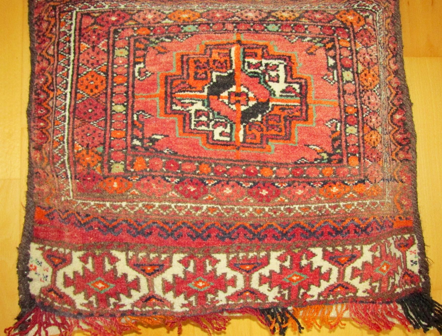 Cuscini: Zier - Kissen mit Orientteppich-Bezug – Usato da Winterthur venduto da mat_q5d5 8