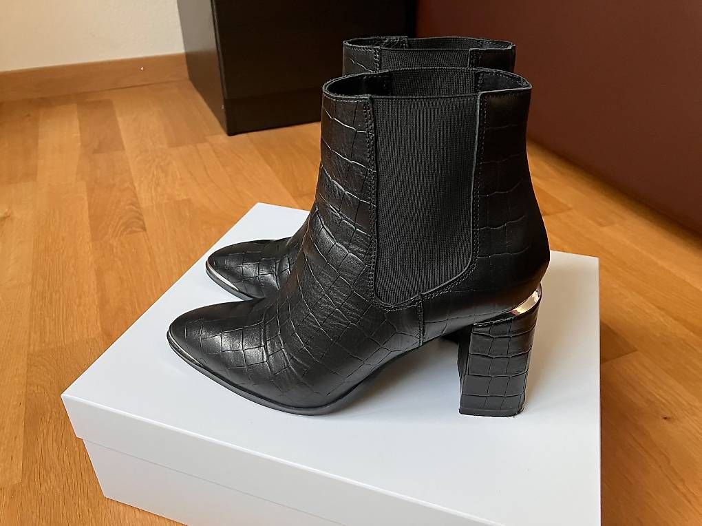 IKKS Scarpe da donna: IKKS Stiefeletten Größe 39 – Usato da Muttenz venduto da swa_r6hn 1