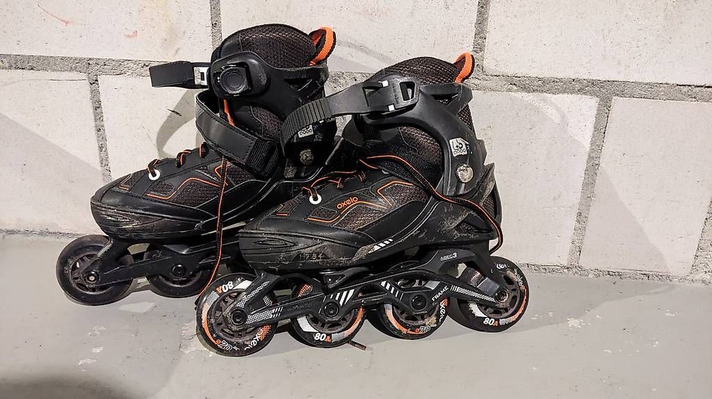 Decathlon Pattini in linea & Pattini a rotelle: Rollers inline taille 32-35 – Usato da Vinelz venduto da rav_h9zs