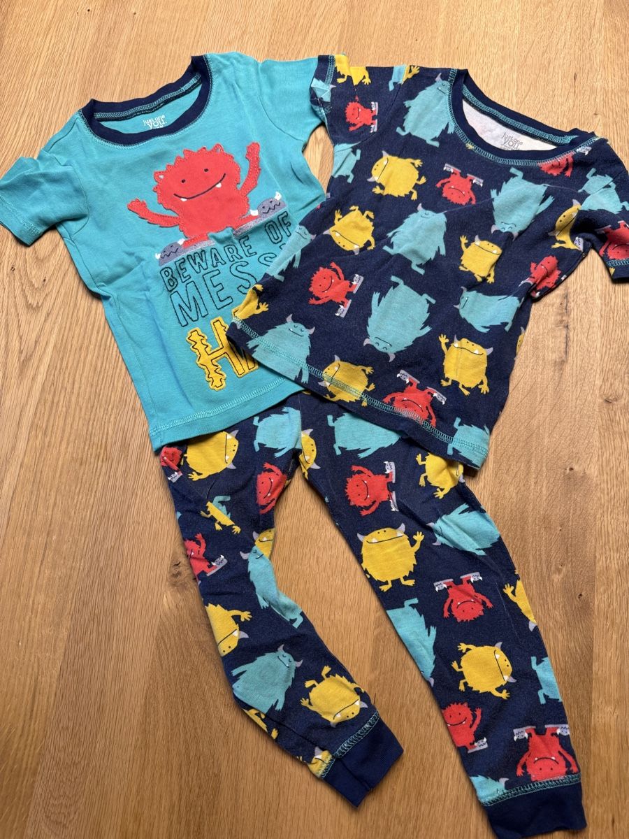Carter's Pigiama & Simili: Pyjama Set Monsters von Carters Grösse 2T – Usato da Goldswil venduto da Fisel