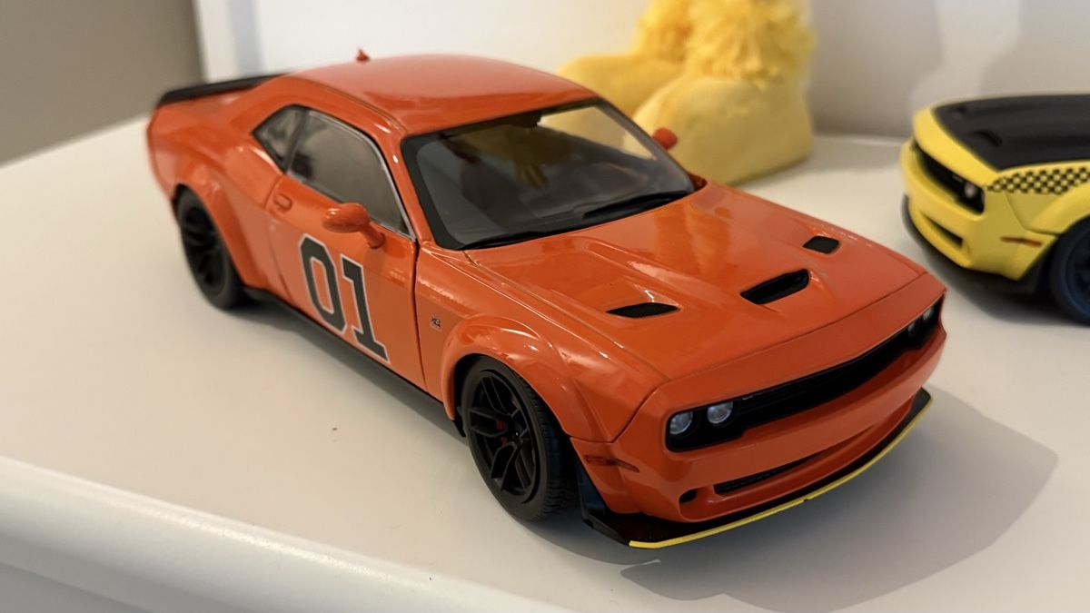 Dodge Modellautos: Dodge Challenger General Lee – Neu (gemäss Beschreibung) aus Basel von Zomeg 1