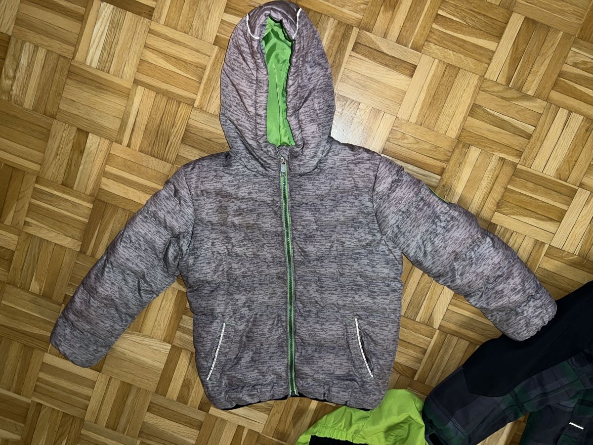 Lotti & Set di vestiti: Jacken-Set Junge, Grösse 128 – Usato da Zuchwil venduto da Commander0 1