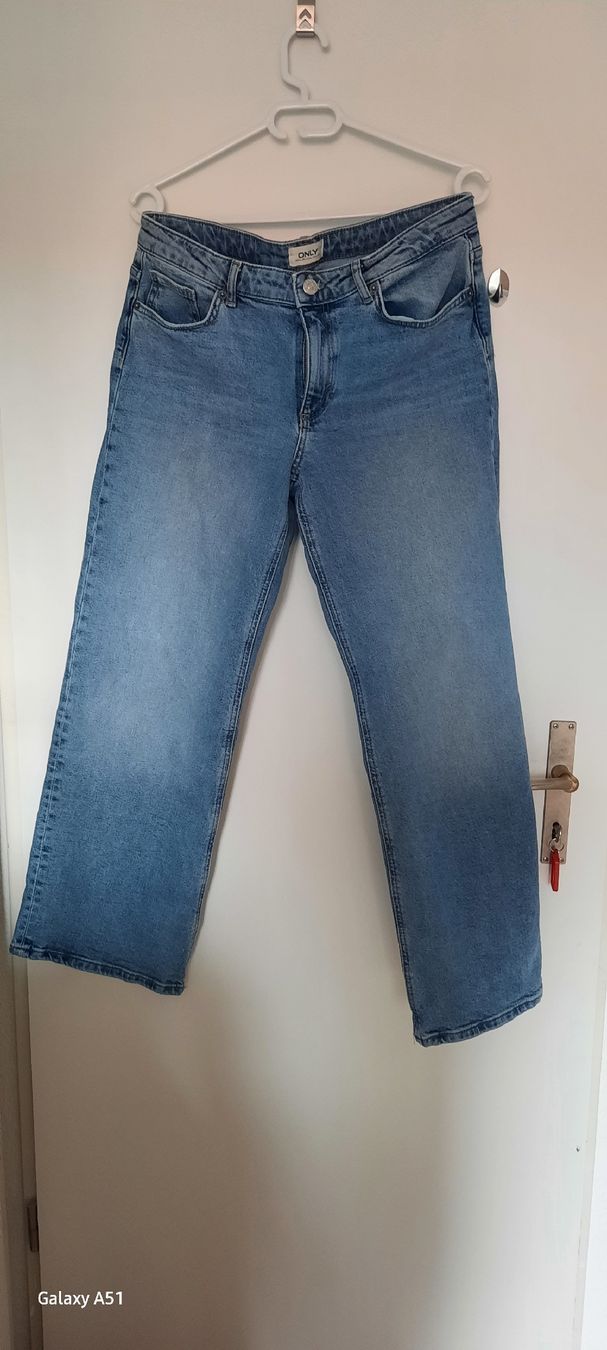 Only Jeans: ONLY Jeans Wide Leg 32/30 – Usato da Wädenswil venduto da H2H_Secondhandshop