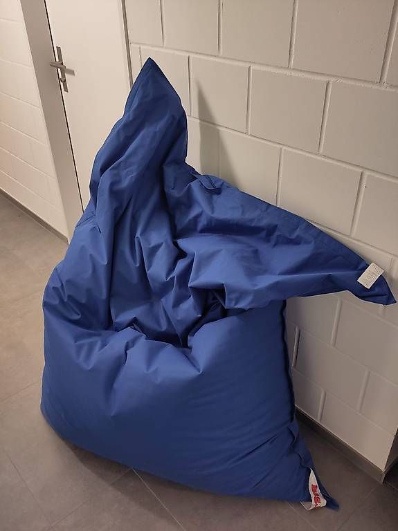 Kissen: Sitzsack BigBag Brava – Gebraucht aus Liestal von luk_8v6n