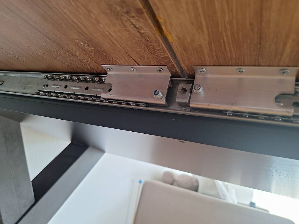 Tische: Esstisch ausziehbar – Gebraucht aus Wil SG von nat_q89p 1