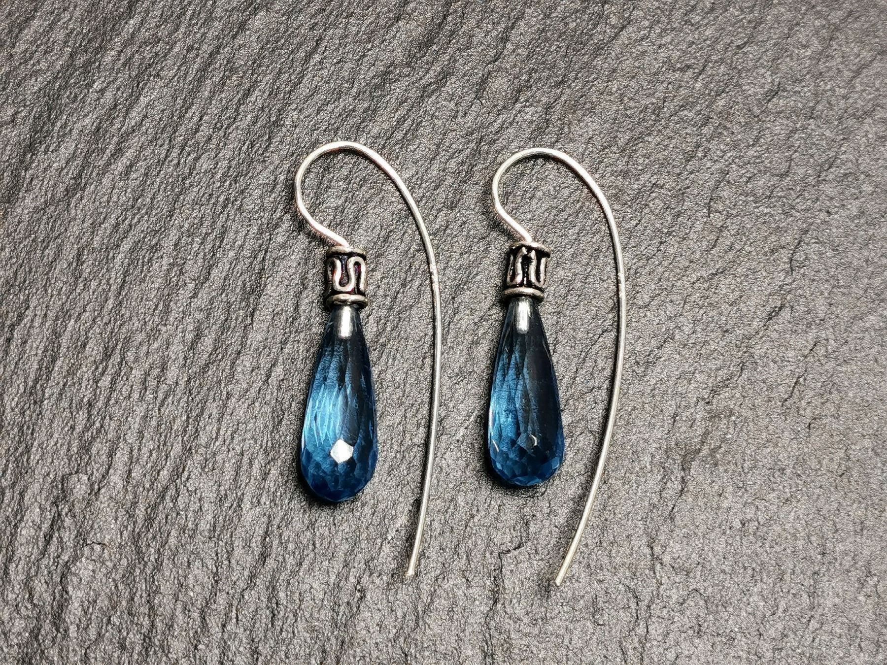Orecchini pendenti & Orecchini a lobo: Boucles d'oreilles Ag 925/Quartz bleu – Nuovo e nell'imballaggio originale da Veyrier venduto da Leilazizou 1