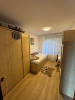 Kinderzimmer Bett/Schrank/Kommode