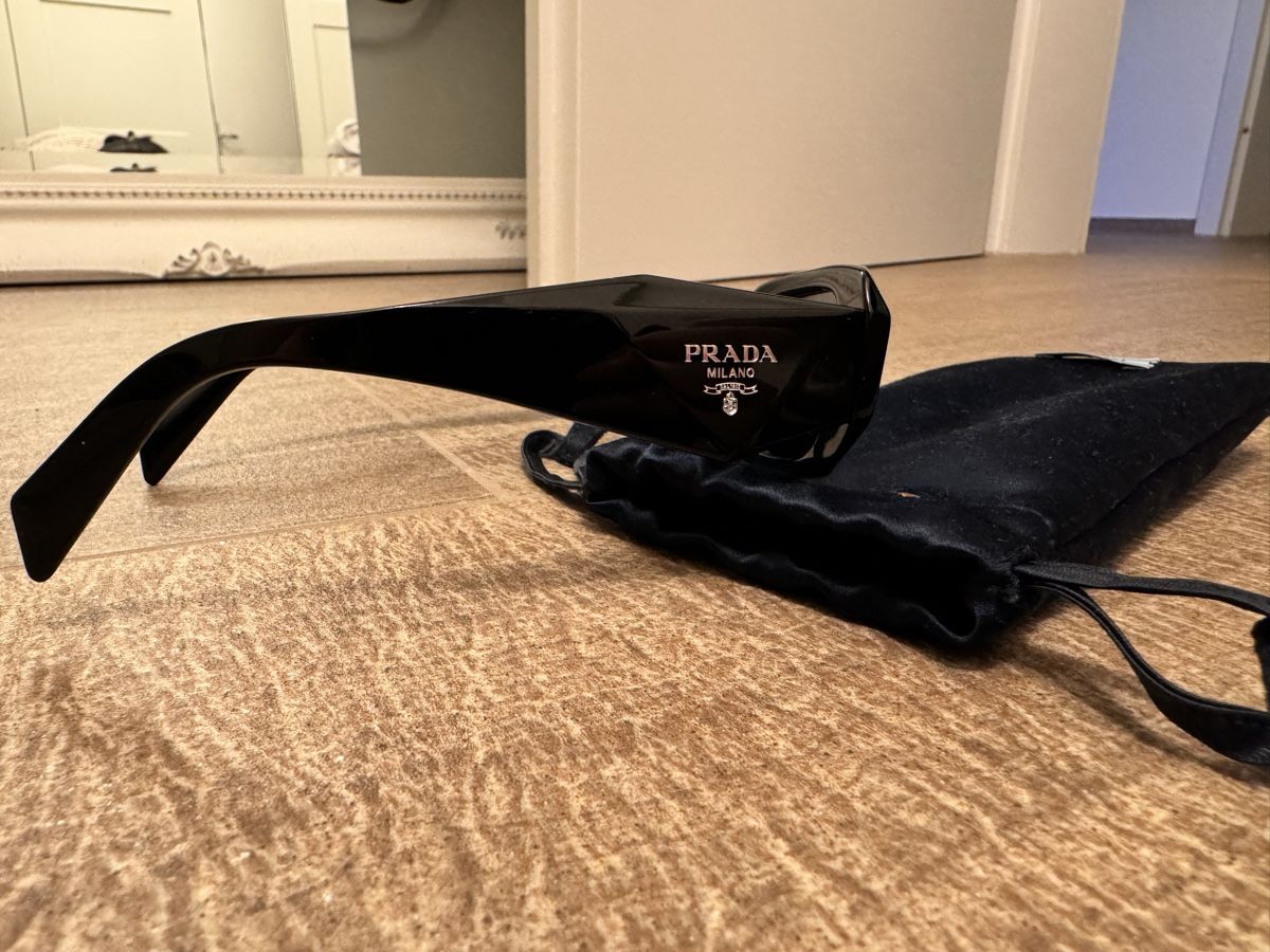 Prada Lunettes & Verres: PRADA Sonnenbrille – Neuf (Voir description) à Winterthur par Jaysen 2