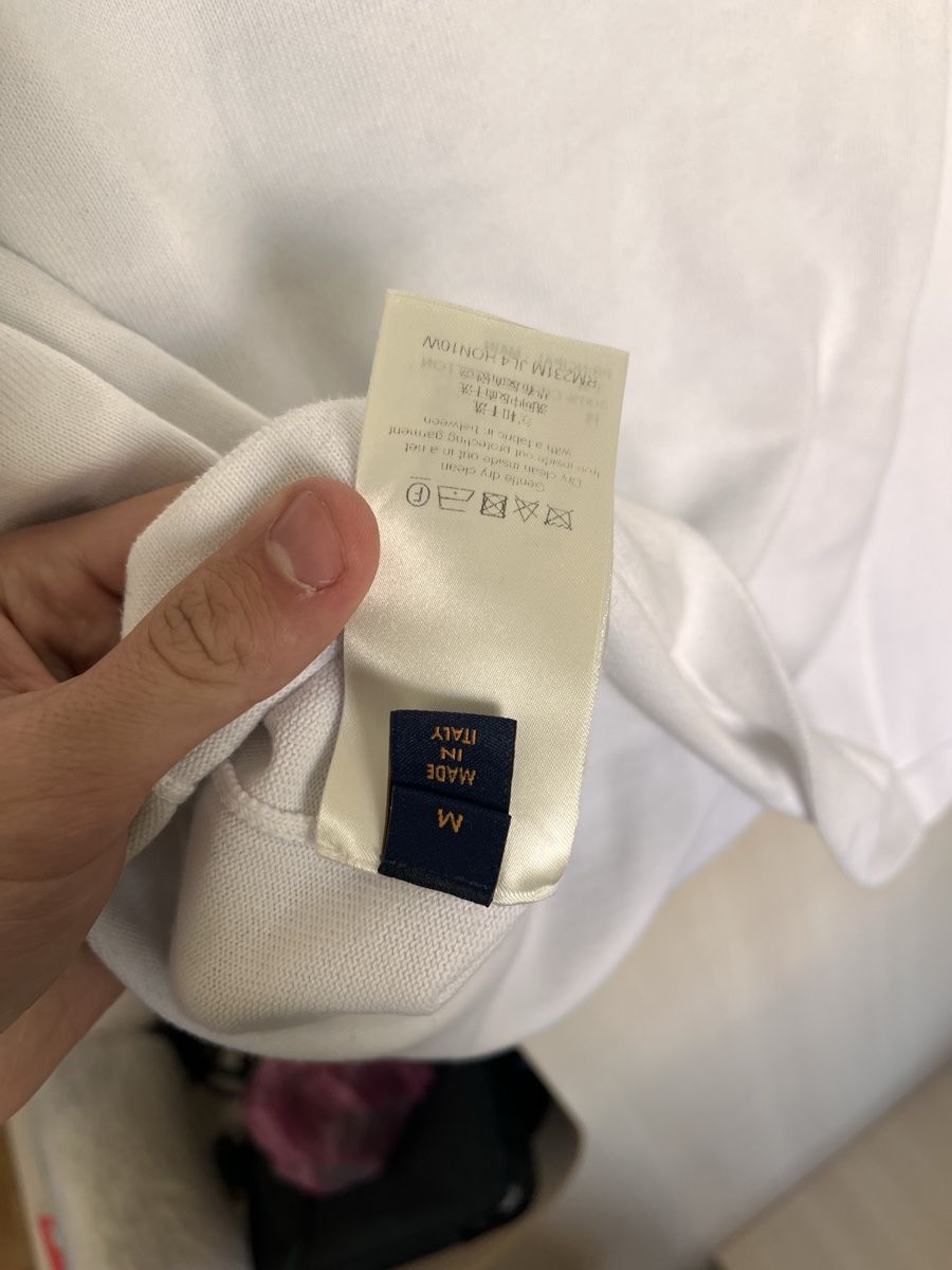 Louis Vuitton T-shirts: Louis Vuitton Wolf Tee – D'occasion à Genève par 3M_JR 2
