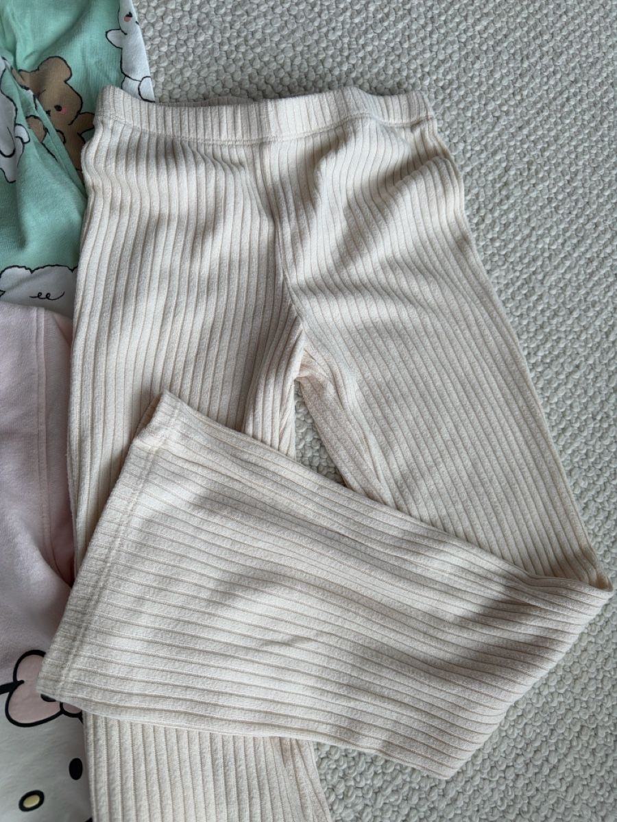 H&M Lotti & Set di vestiti: Gr 122/128 - alles h & m  – Usato da Rothenthurm venduto da LaThie 3