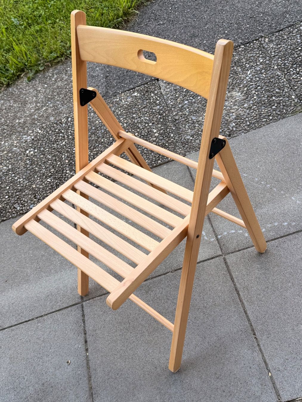 Sedie: Klappstuhl Holz hellbraun 14 Stück – Usato da Kiental venduto da gali_72