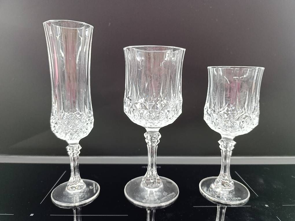 Verres: 14x verres en cristal Longchamp – D'occasion à Lausanne par noname.2021