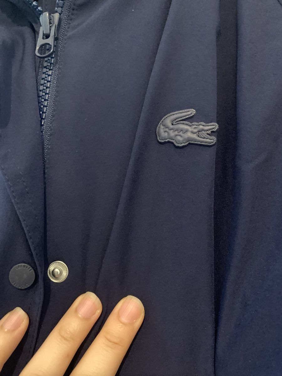 Lacoste Cappotti: Parka bleu marine Lacoste  – Usato da Genève venduto da rez_c6c6 2