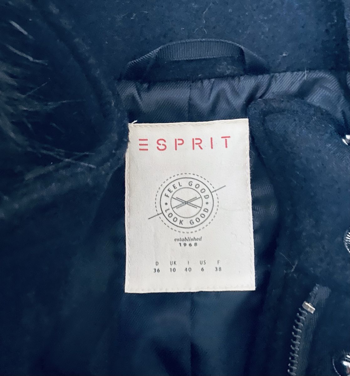 Esprit Jacken: ESPRIT WINTERJACKE GRÖSSE 36 – Gebraucht aus Malters von Kuettel1 1