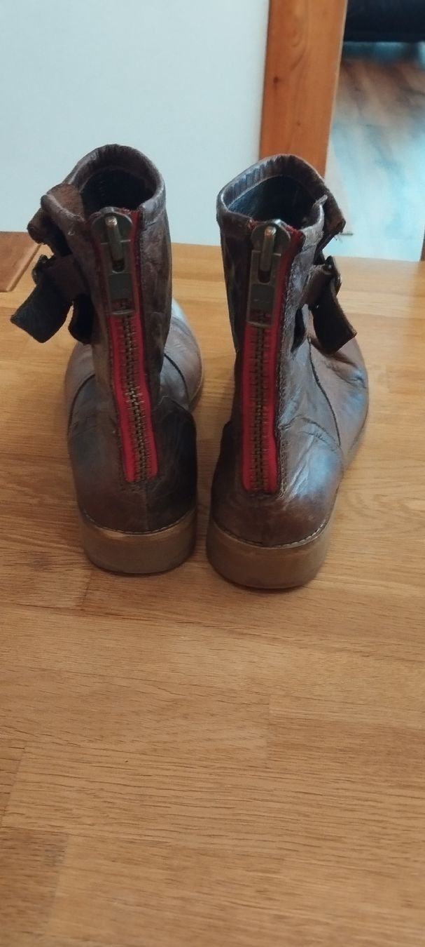 Steve Madden Damenschuhe: Damen Stiefel Steve Madden 38 – Gebraucht aus Mörel von MJoaoCosta 2