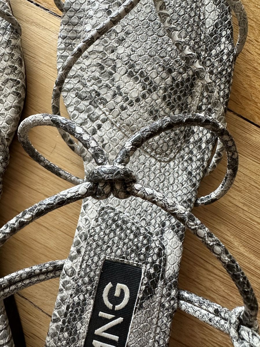 Mango Damenschuhe: Mango Sandals – Gebraucht aus Lugano von GGcloset 2