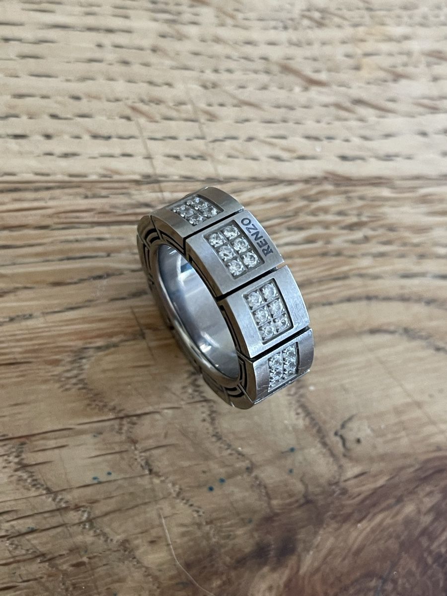 Bagues: Schöner Ring aus Titanium – D'occasion à Flawil par Naphtali 1