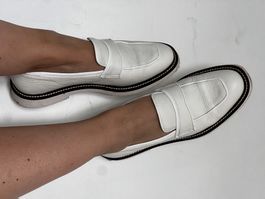 ALLES MUSS RAUS! Damen Loafers Pollini, Gr.39, weiss