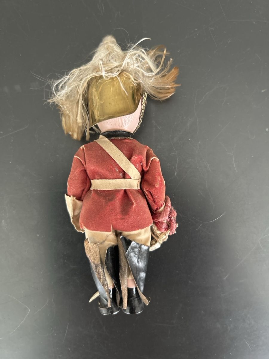 Statuette: Antiker britischer Royal  Guard  Doll/Figur – Usato da Zumikon venduto da tuna007 6