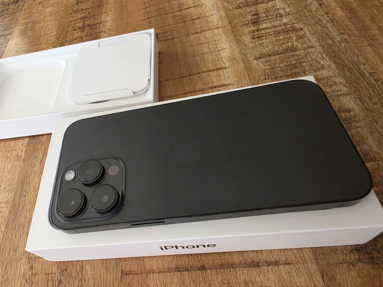 Apple Telefoni cellulari / Smartphones: iPhone 14 Pro Max, Space Black, 256GB – Usato da Wichtrach venduto da Corny1 7