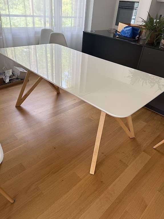 Tavoli: Tisch Esstisch scandi style – Usato da Schaffhausen venduto da Mallaga