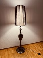 Stehlampe