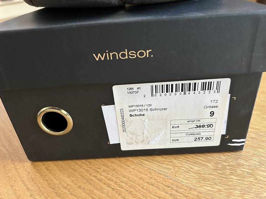 Windsor Scarpe da uomo: Windsor Blauer Wildleder Derby Gr. 9 – Usato da Wädenswil venduto da NUK12 1