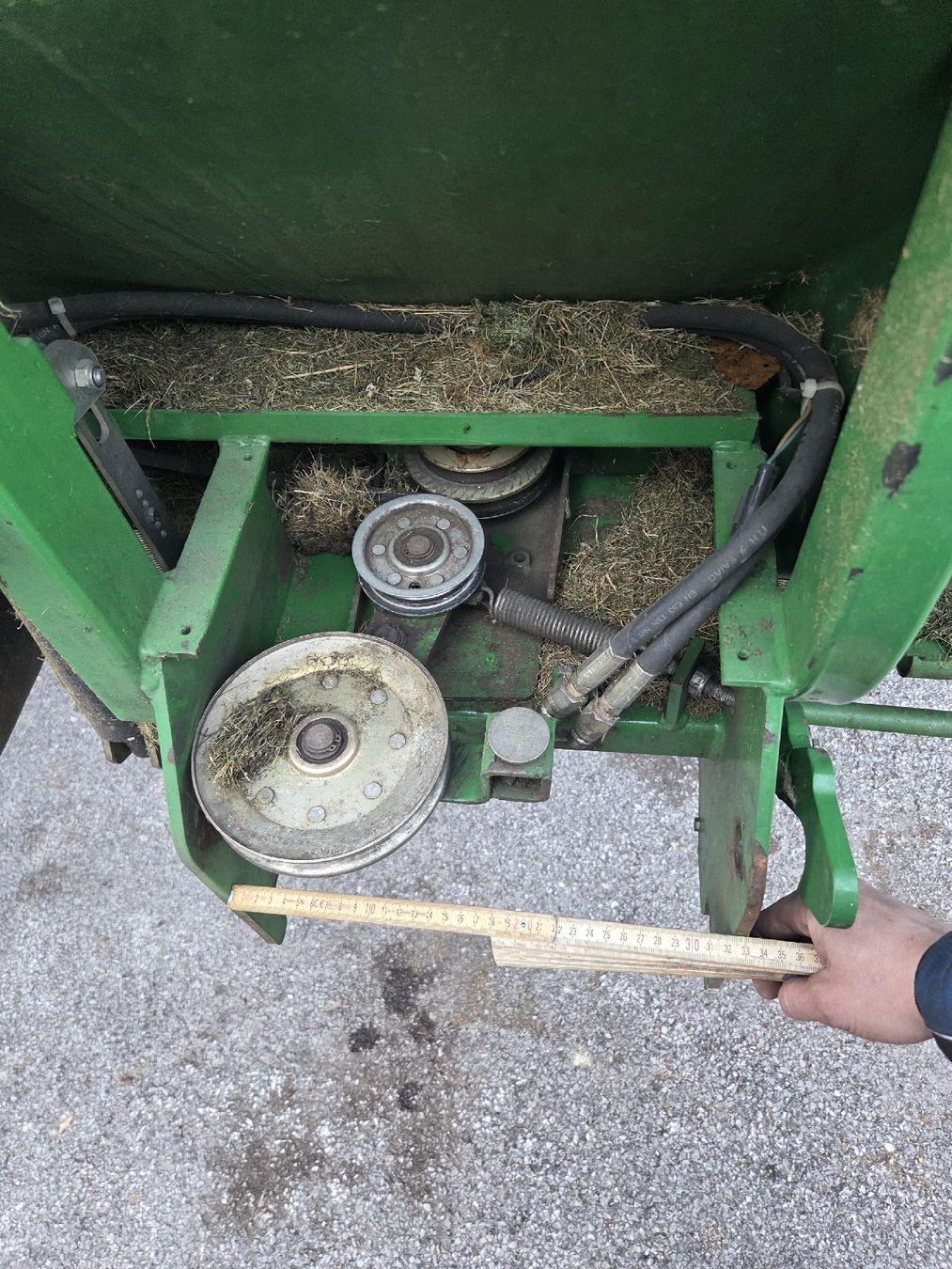 Tagliaerba: bac de ramassage John-Deere 342T – Usato da couvet venduto da erb.c 4
