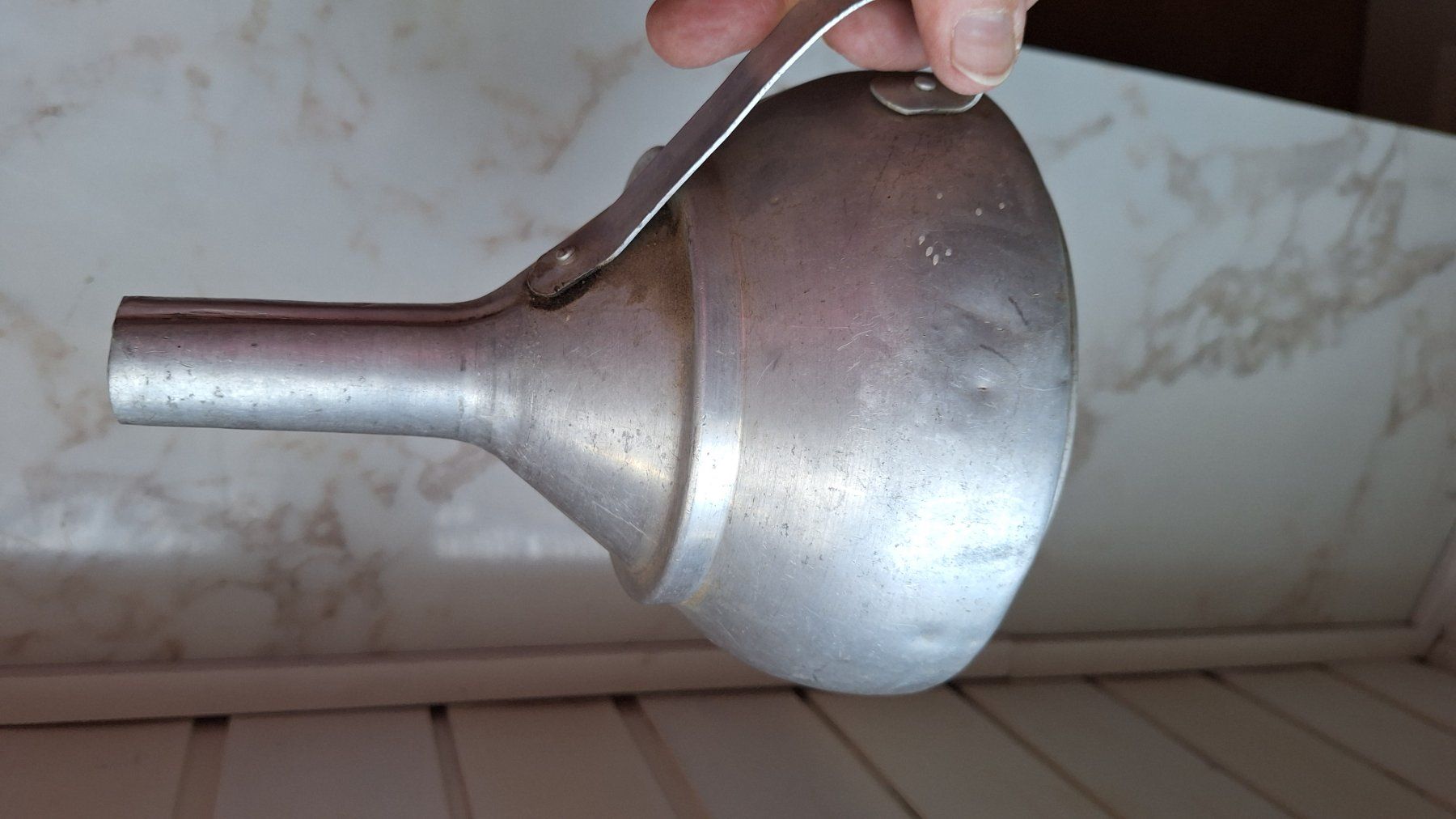 Altri elettrodomestici e apparecchi d’epoca: alter Aluminium Trichter 20cm – Usato da Dornach venduto da majo8689 4