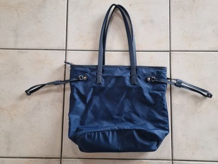 Handtasche dunkelblau MADDISON