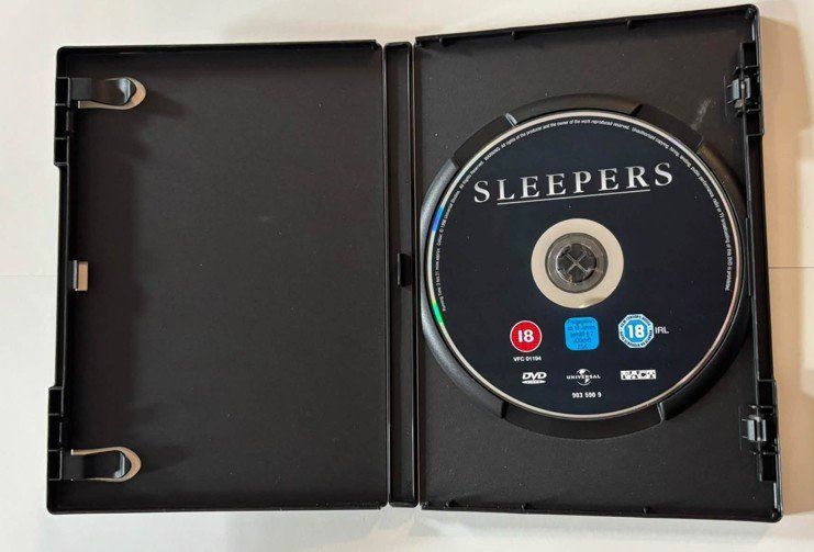 Tutti i DVDs: Sleepers (1996)DVD – Usato da lupfig venduto da maniacs666 1