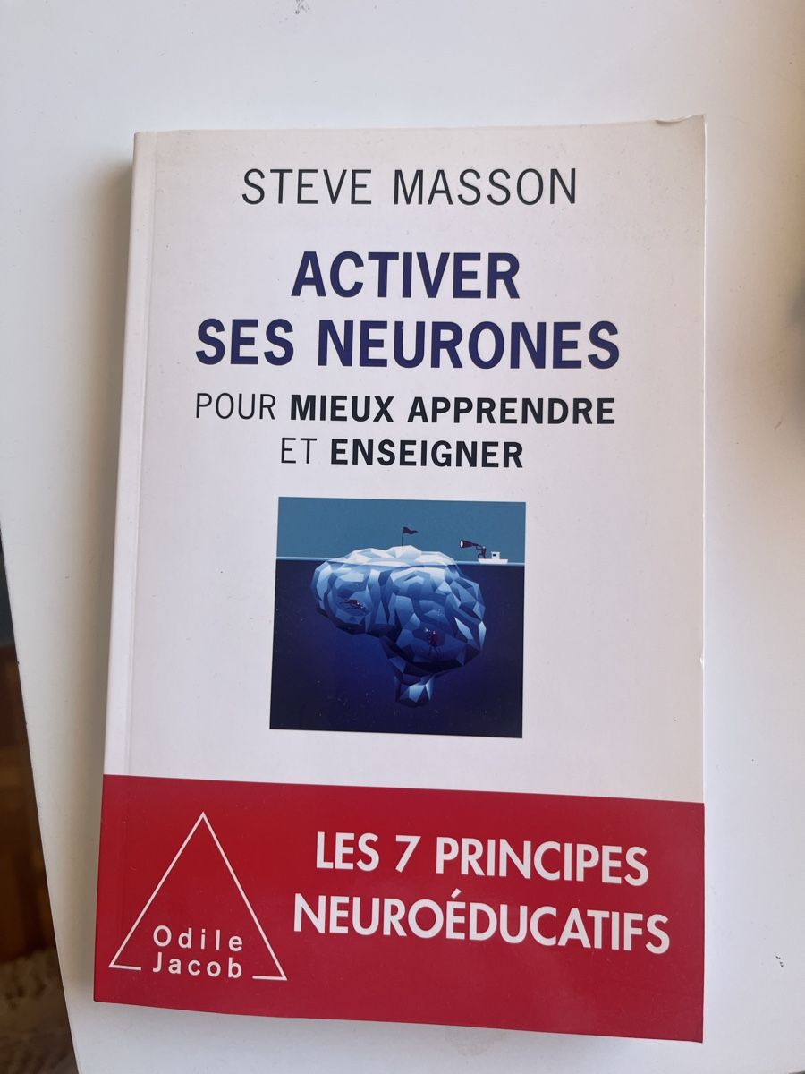 Libri: Livre neuroéducatif – Nuovo (secondo la descrizione) da Prilly venduto da mau_p6b8 1