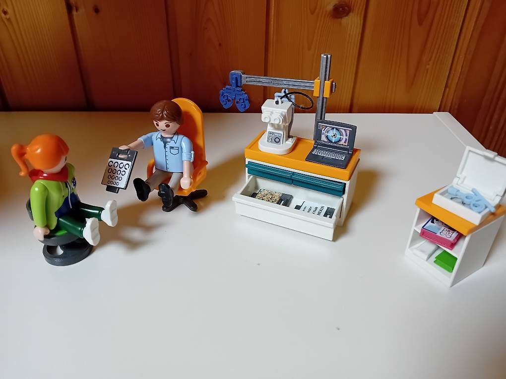 Playmobil Giocattoli: Playmobil Augenarzt Set – Usato da Auw venduto da luszur 1