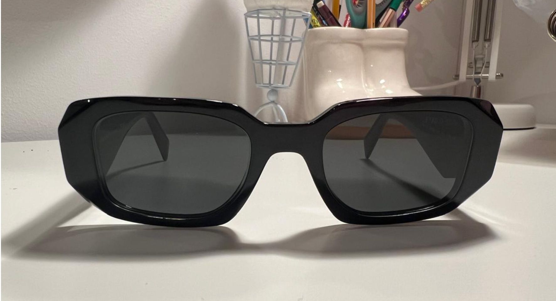 Prada Occhiali & Lenti: Prada sunglasses – Usato da Zürich venduto da yan_h6r5 2
