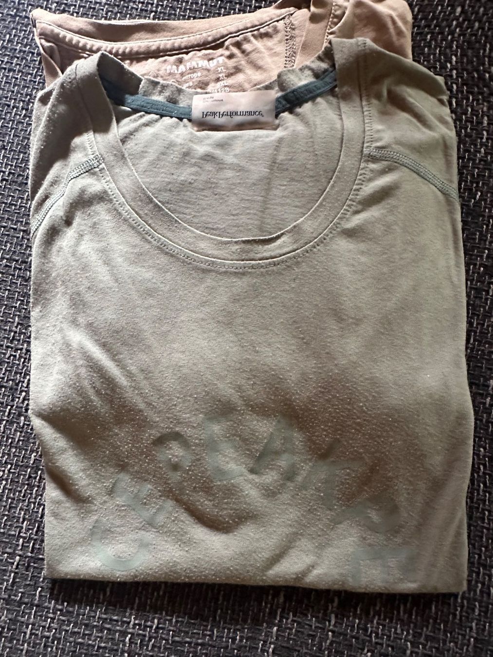 T-Shirts: T-Shirts – Gebraucht aus Herbriggen von Faju 2