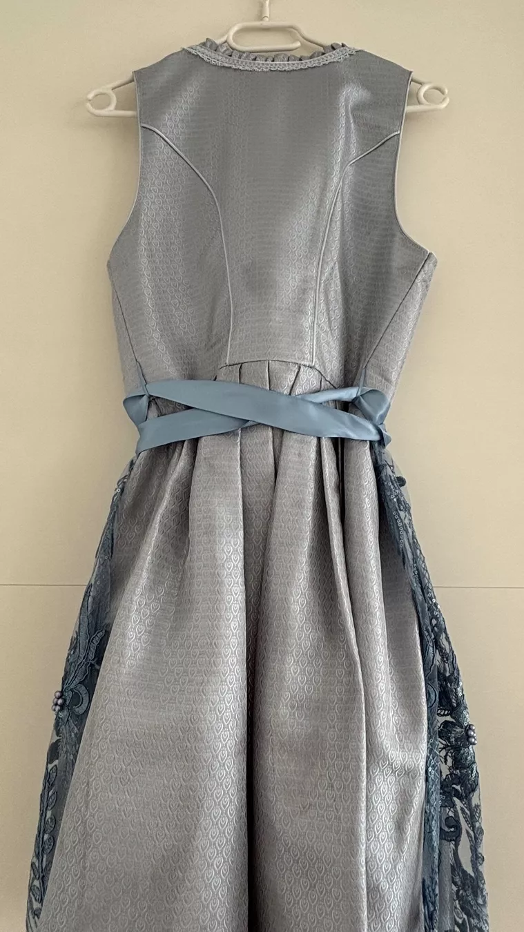 Krüger Vestiti: Dirndl Krüger – Usato da Freienbach venduto da carlita6087 1