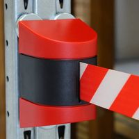 Magnetisches Absperrband rot-weiß Länge 4,6m