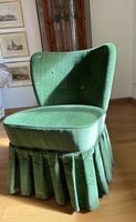 Vintage Sessel mit Rüschenrock