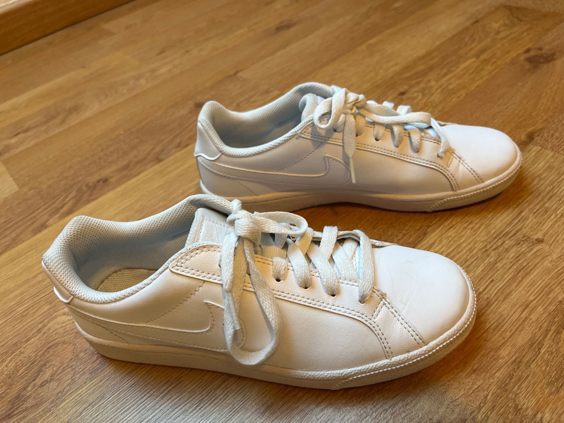 Nike Herrenschuhe: Nike taille 39 – Gebraucht aus Genève von fyshbird 2
