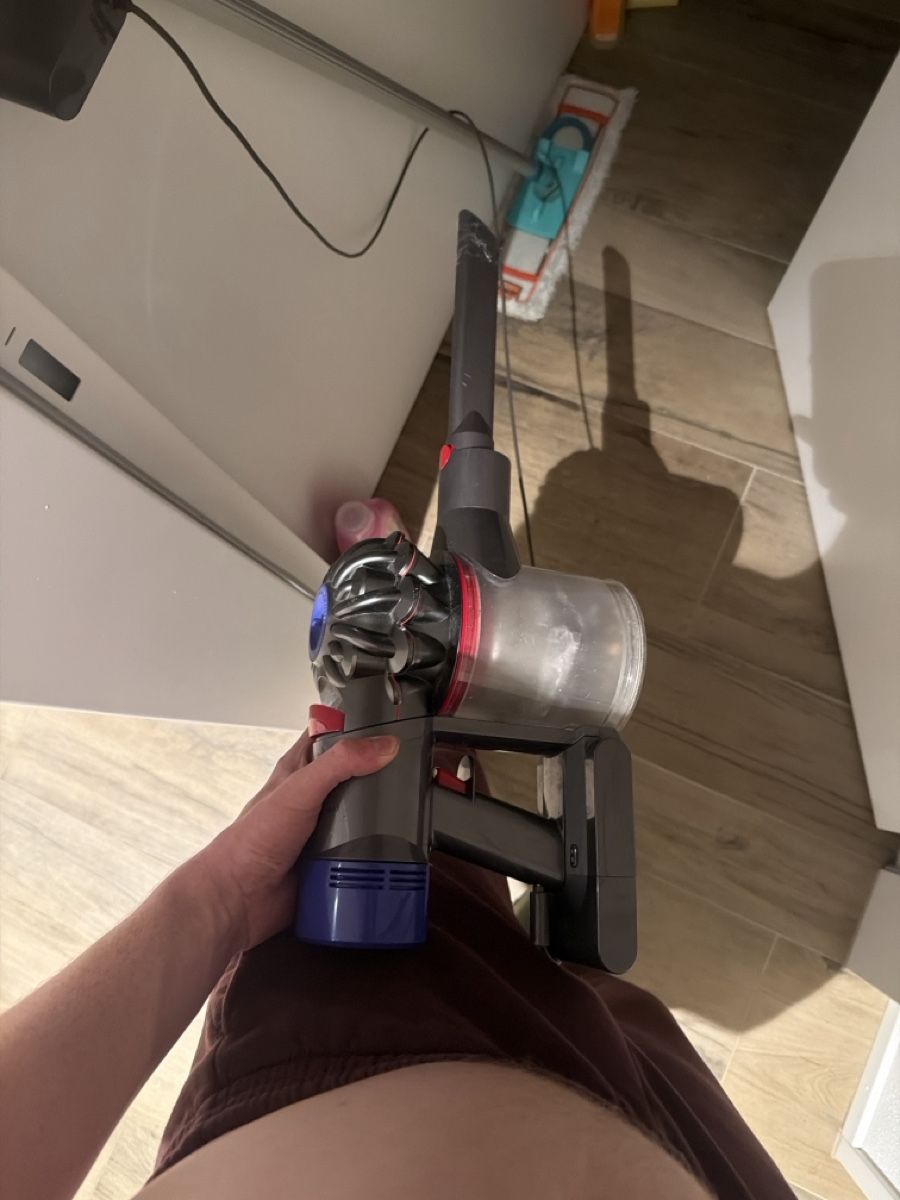 Aspirapolveri & Accessori: dyson staubsauger – Usato da Tennwil venduto da dan_gx5b
