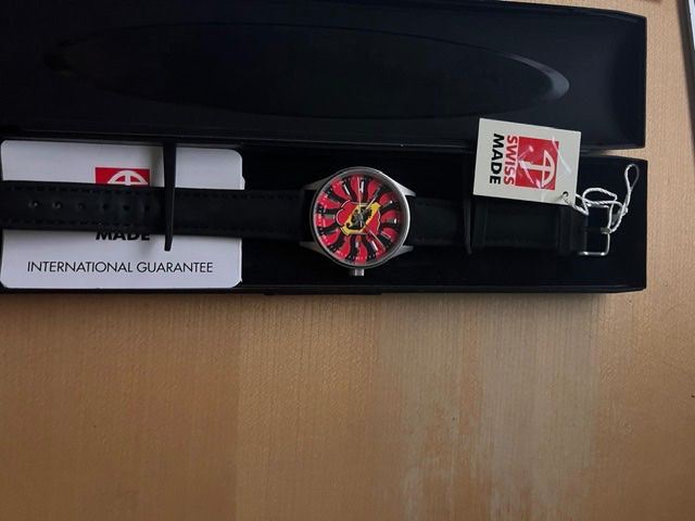 Swiss Uhren: Armbanduhr mit Berner Wappen – Neu und originalverpackt aus Wilen (Sarnen) von Habisu 2