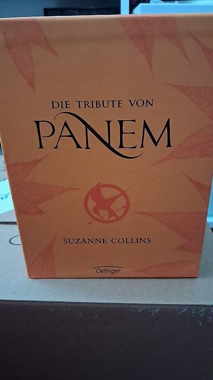 Libri: Die Tribute von Panem - Buchreihe - Suzanne Collins – Usato da Lyss venduto da Be_Rady 3
