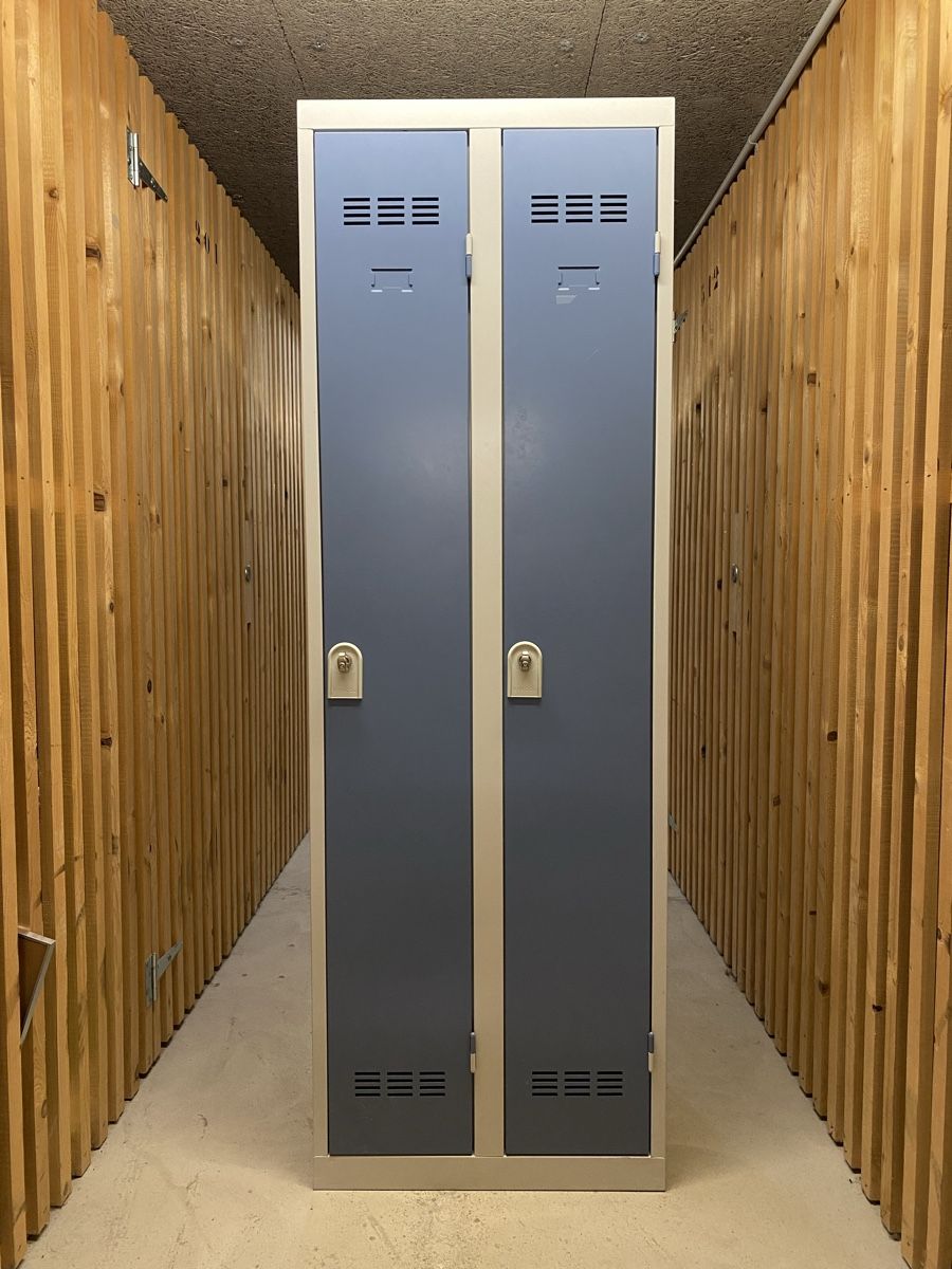 Armadi: Armoire métallique double bleu / gris – Usato da Neuchatel venduto da Hadrien
