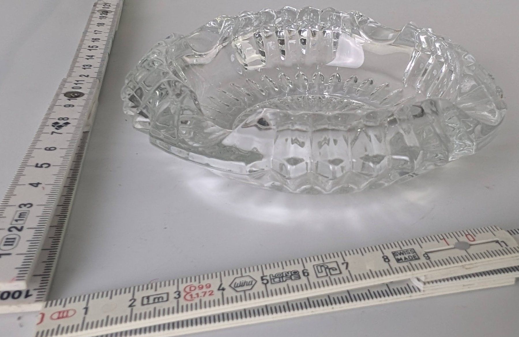 Portacenere: Kristall Aschenbecher Vintage, Durchmesser ca. 14cm – Usato da Zürich venduto da axolottchen 3